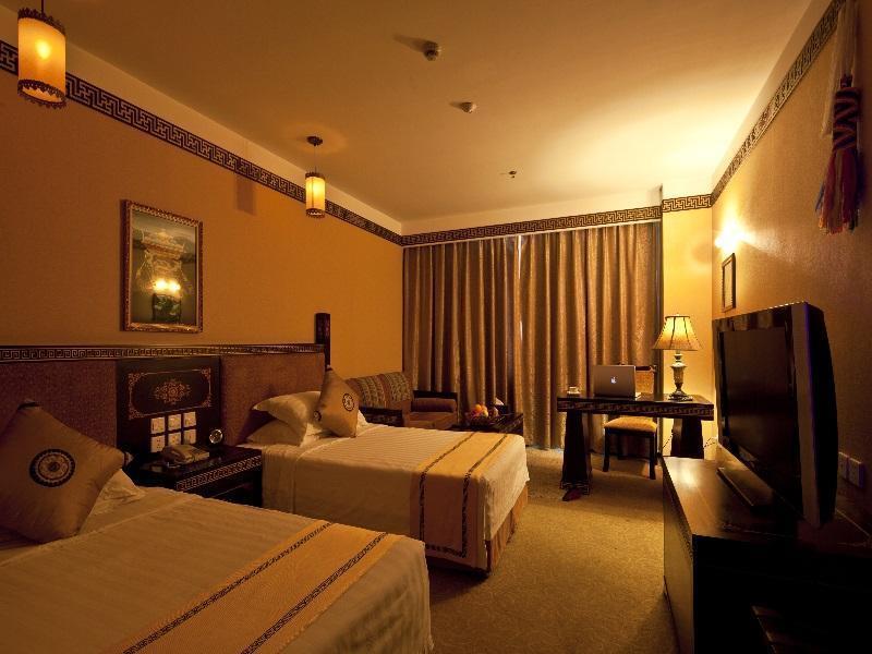 Brahmaputra Grand Hotel Lhasa Exterior photo