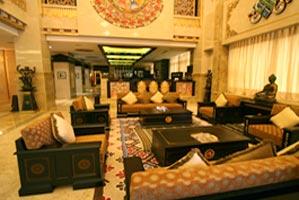 Brahmaputra Grand Hotel Lhasa Exterior photo