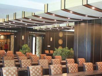Brahmaputra Grand Hotel Lhasa Exterior photo
