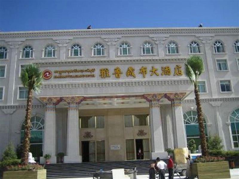 Brahmaputra Grand Hotel Lhasa Exterior photo